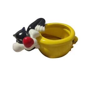 Vintage Looney Tunes Sylvester and Tweety Flower Pot Kidcore Nostalgia
